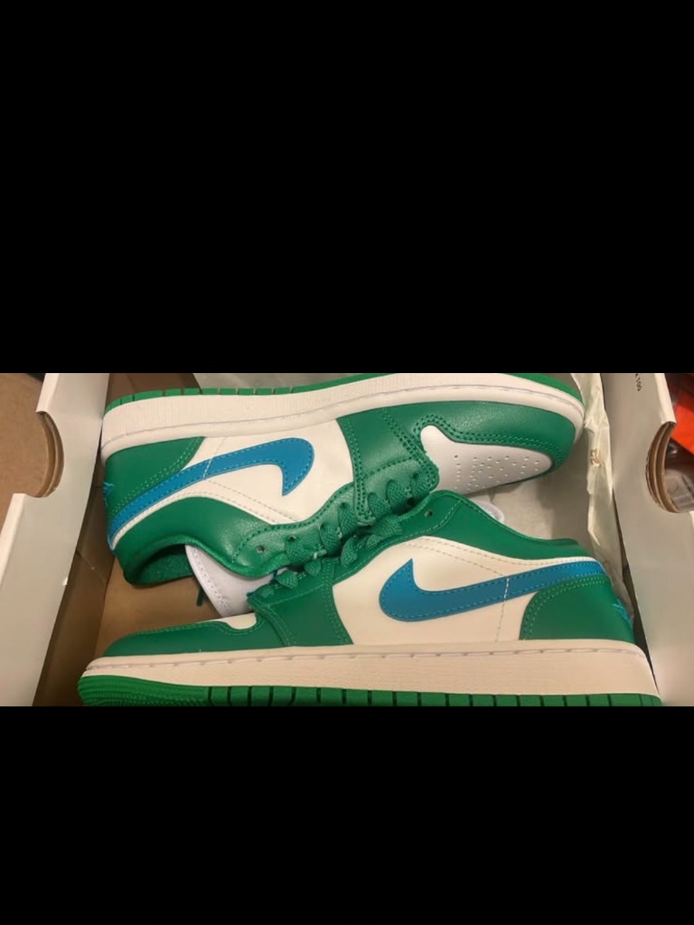 Air Jordan 1 Low
